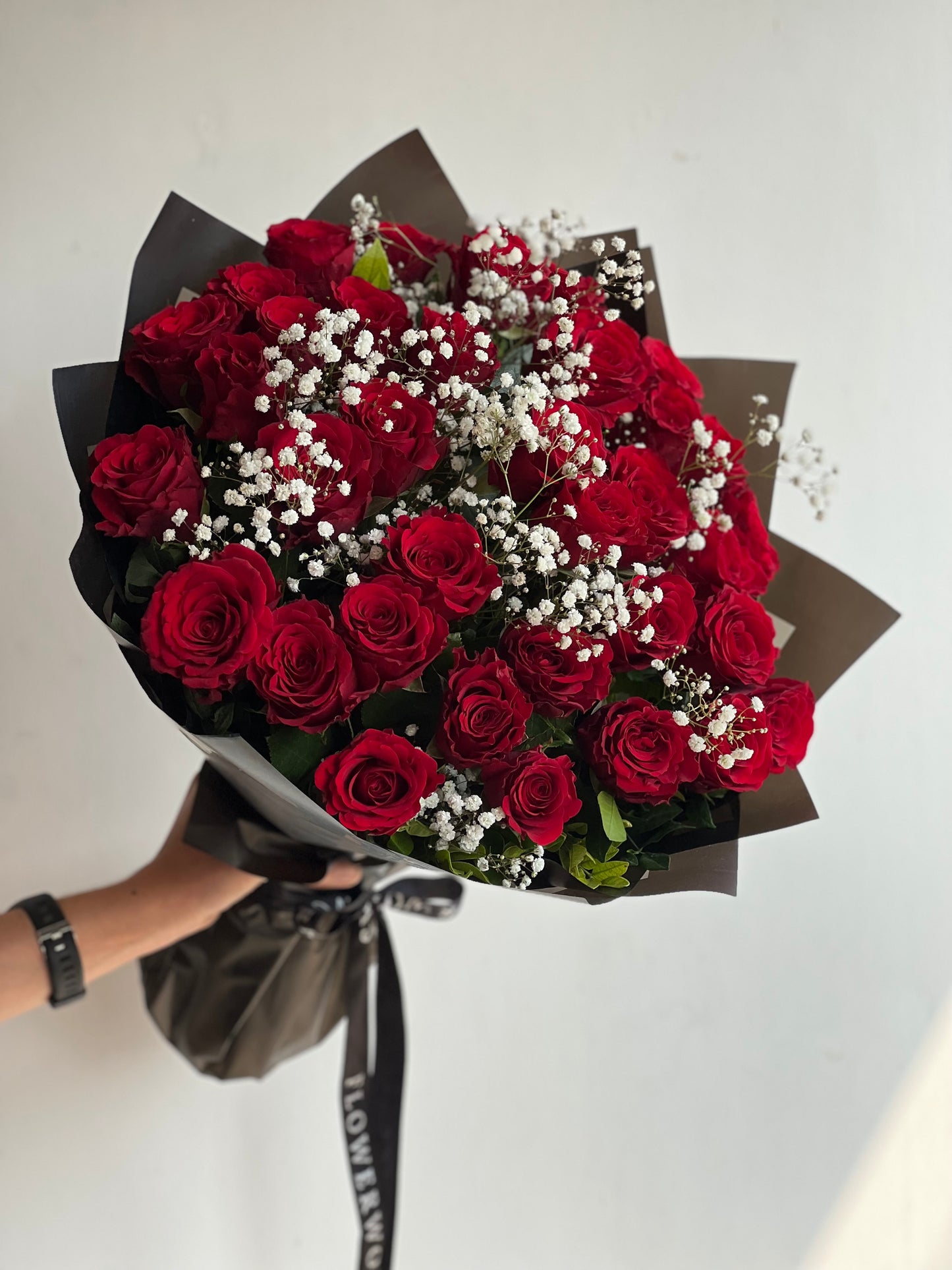 Cheri (40 stems of Rose)