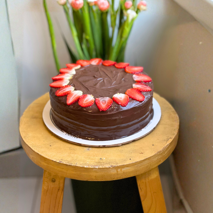 Berry in Love Chocolate Cake