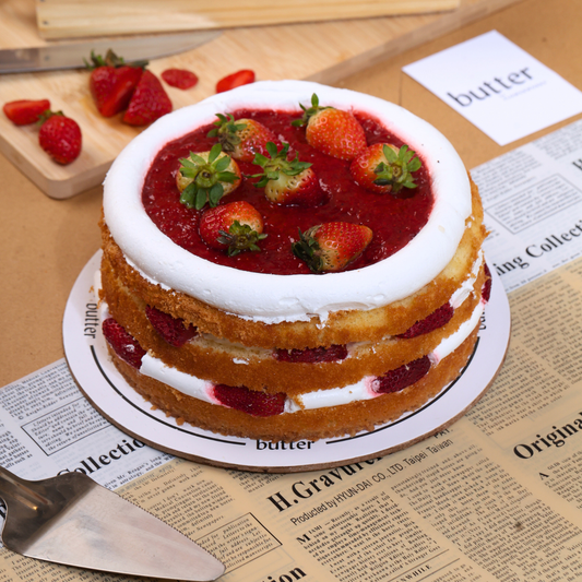 Strawberries & Cream Cake