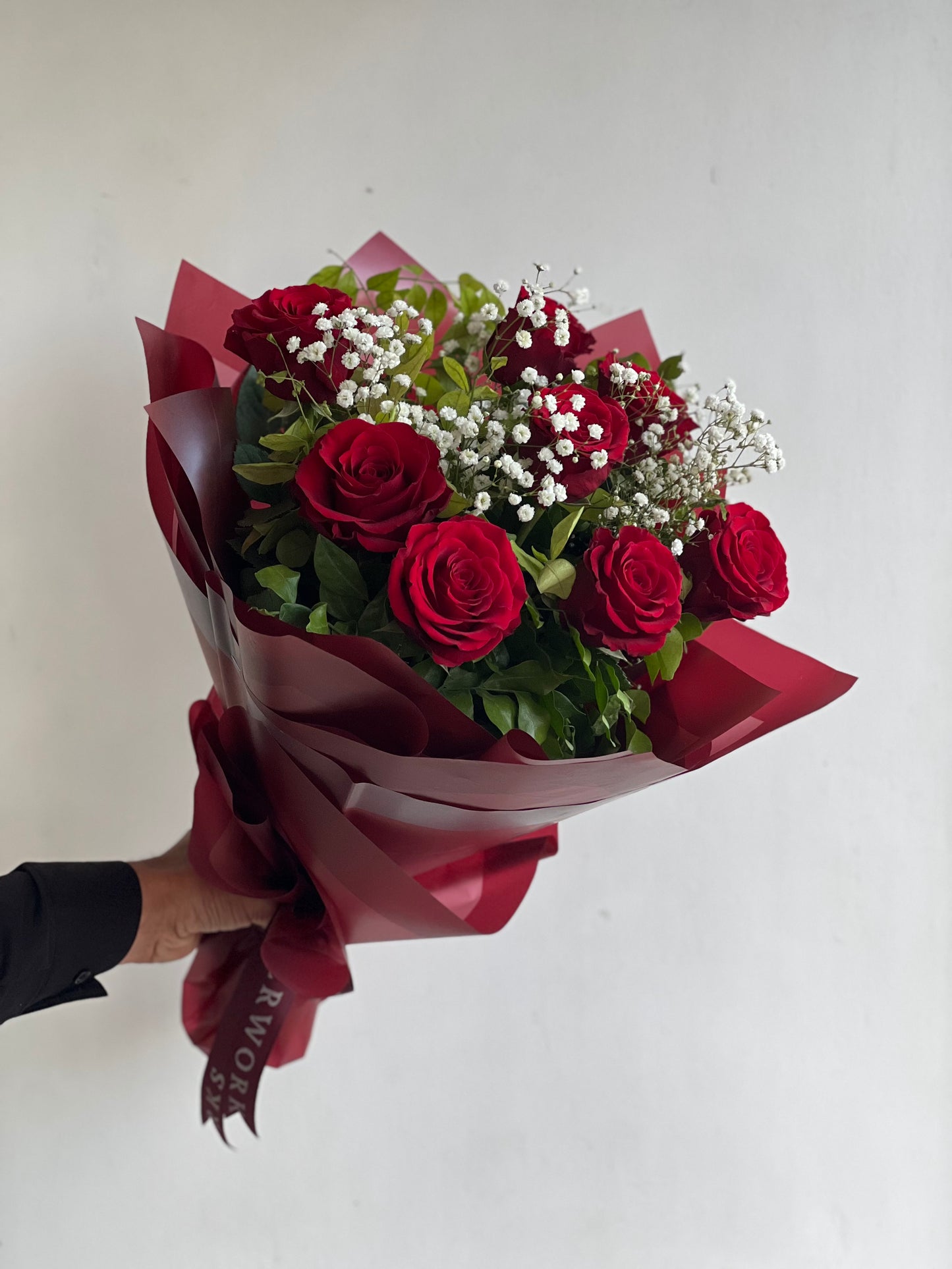 One and Only (8 stems of Rose)