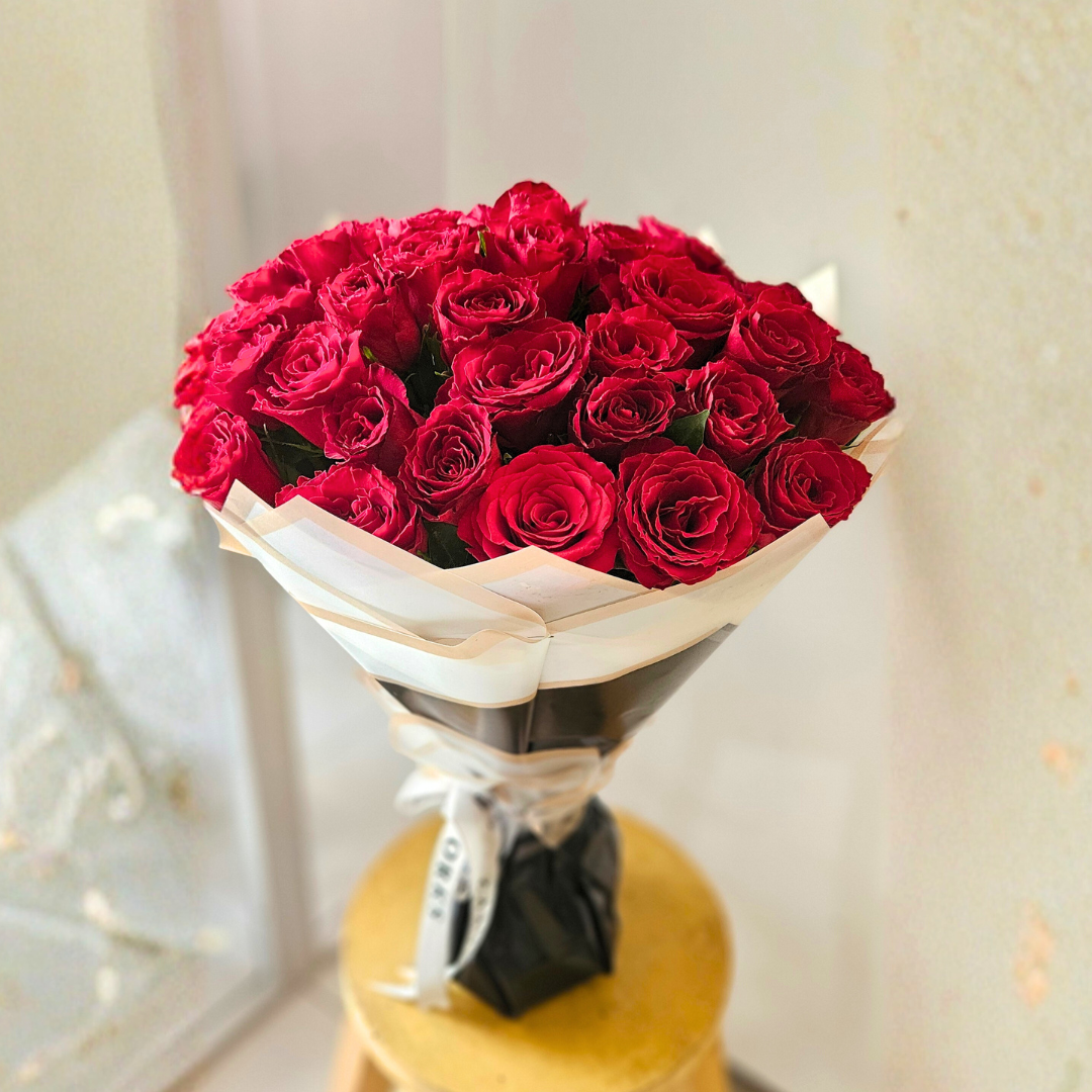 Cheri (40 stems of Rose)