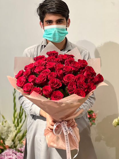 Cheri (40 stems of Rose)